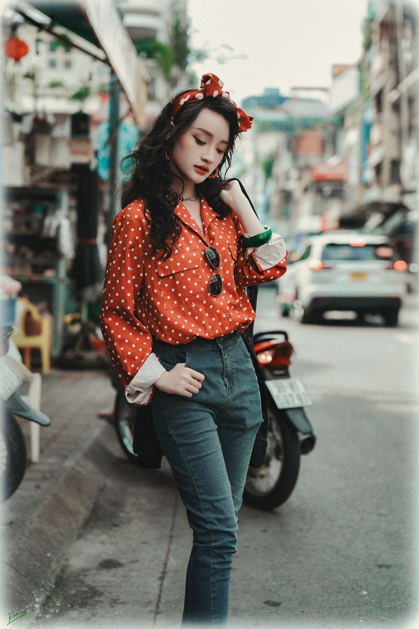 Concept Tiểu Thư Hong Kong tại phố người Hoa