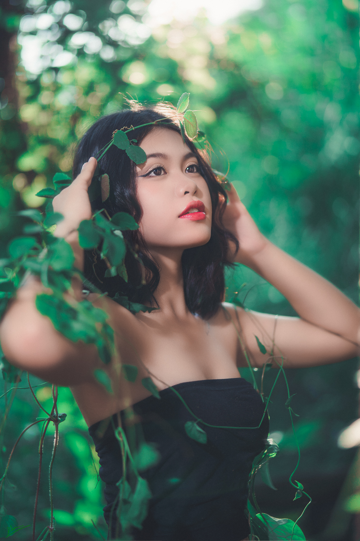 Concept nàng thơ trong rừng tại CV Văn Hóa Gò Vấp