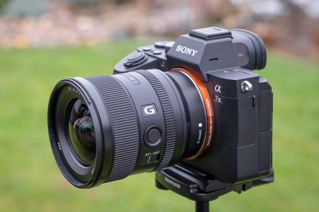Đánh giá Sony FE 20 f1.8 G